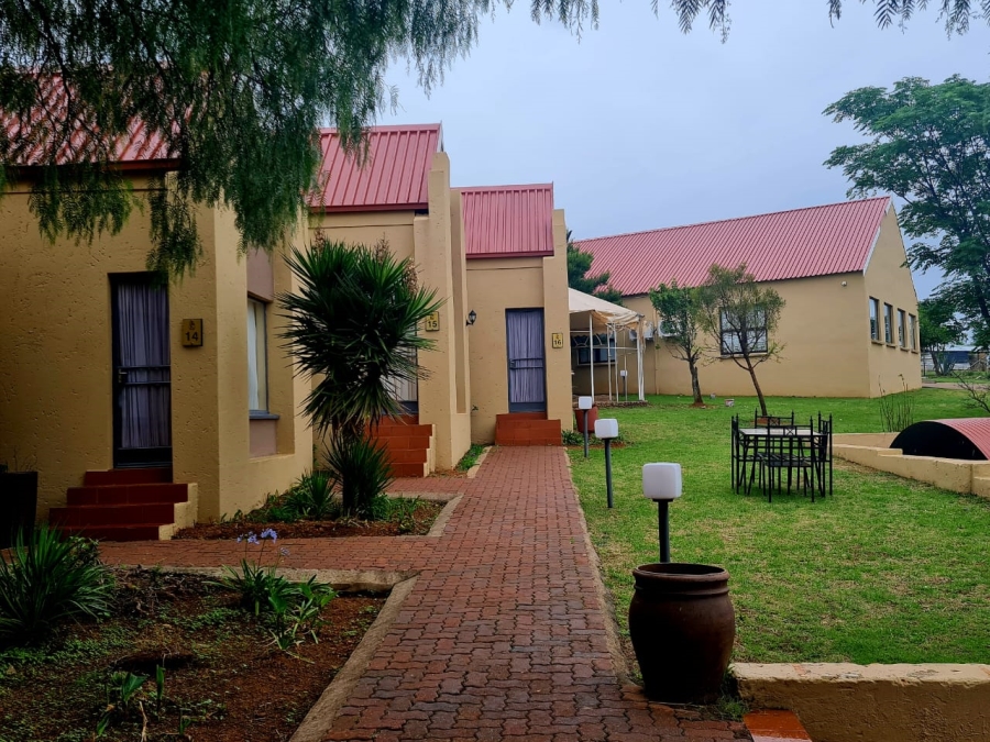 1 Bedroom Property for Sale in Lindequesdrif North West